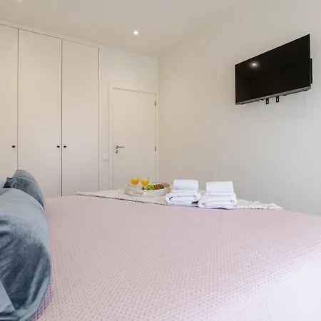 & Stylish By Hostwise Porto