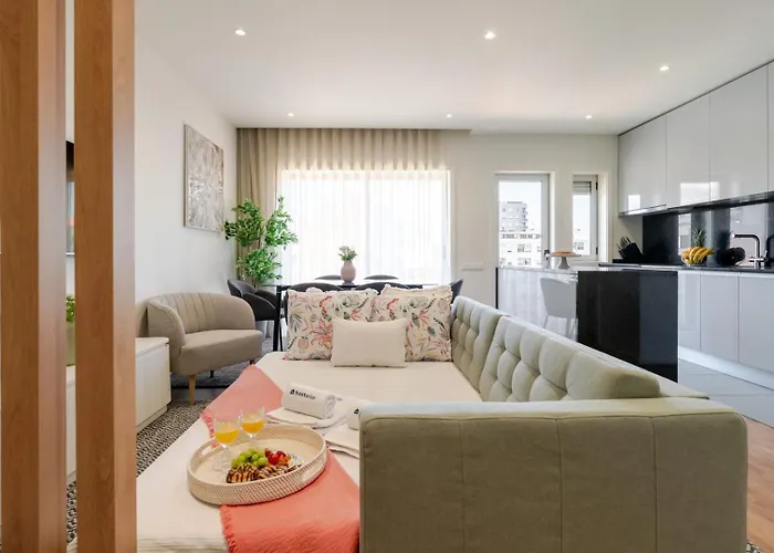 & Stylish By Hostwise Daire