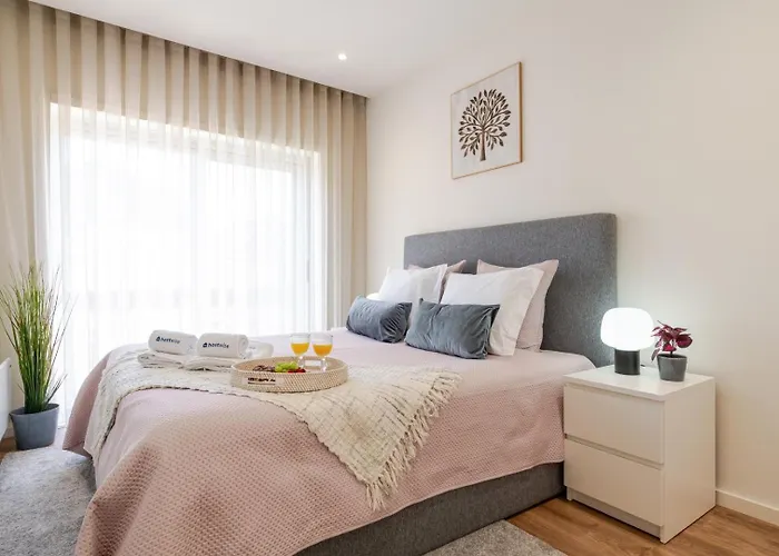 & Stylish By Hostwise Daire *