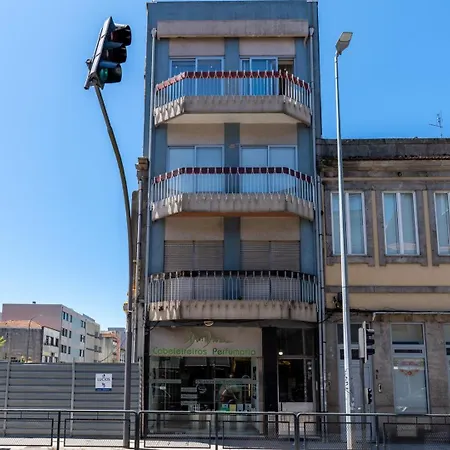 & Stylish By Hostwise *