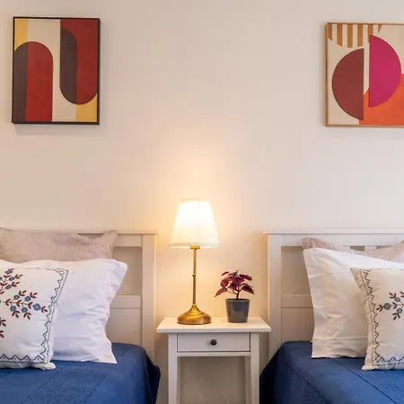 דירה & Stylish By Hostwise *