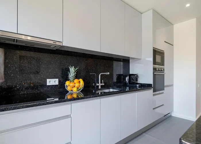 & Stylish By Hostwise * Porto