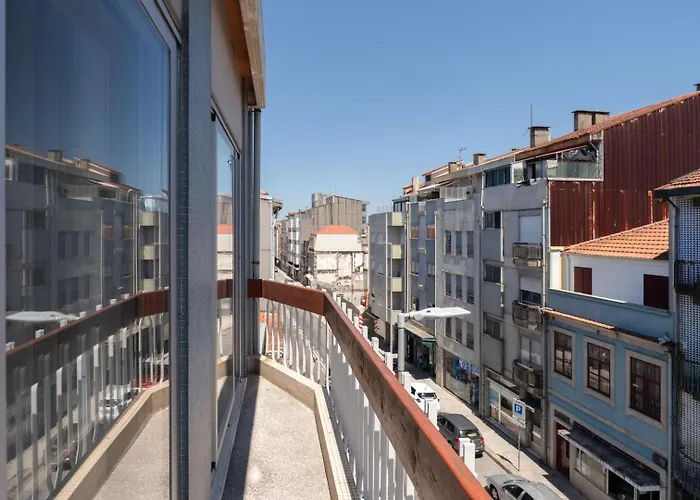 & Stylish By Hostwise