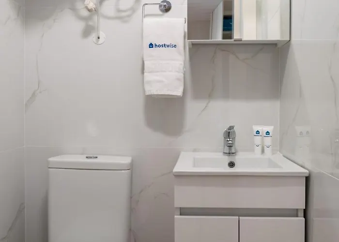 & Stylish By Hostwise * Oporto